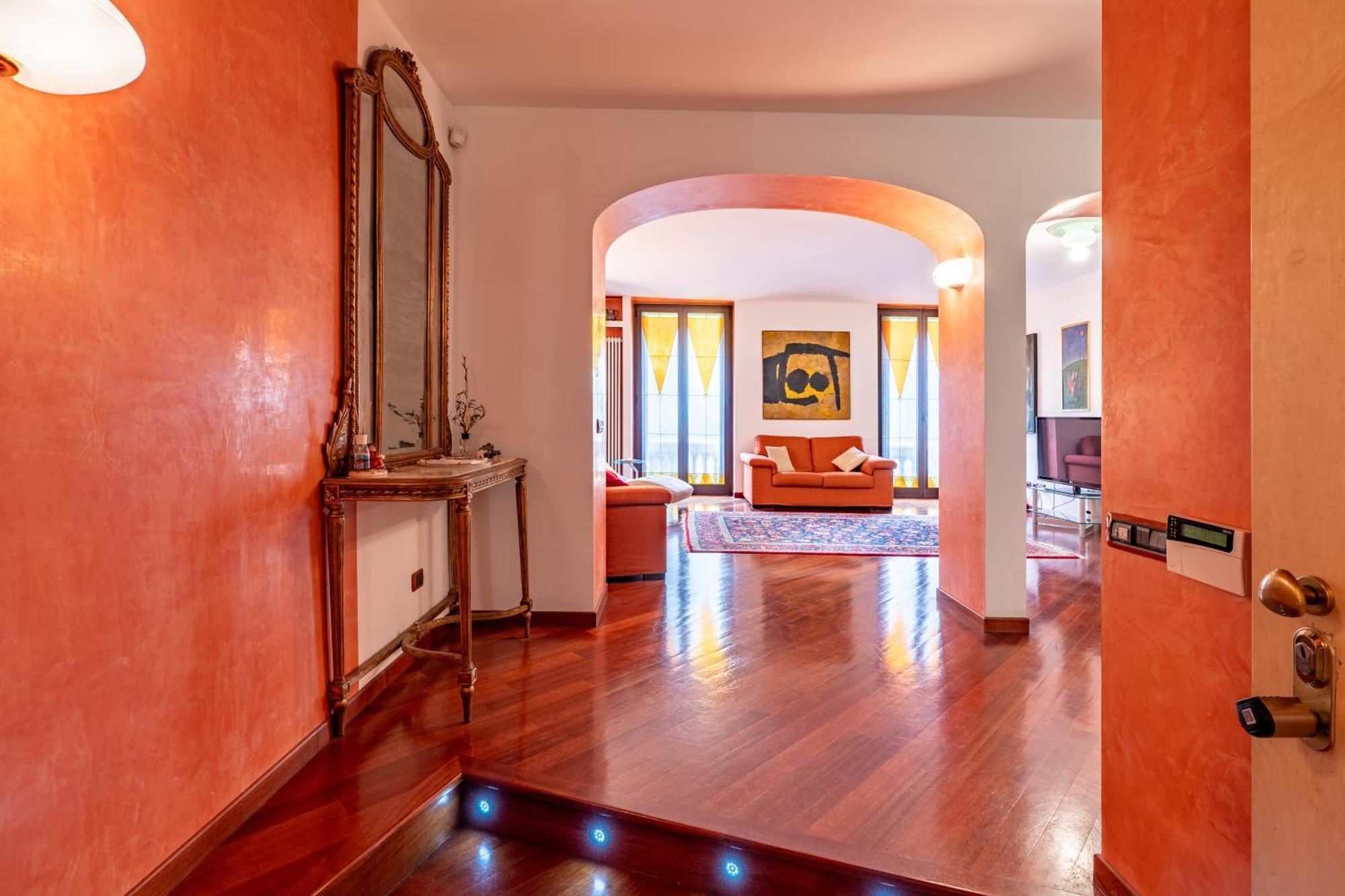 Appartamento Magnifico - Porta Venezia - Wifi Milão Exterior foto